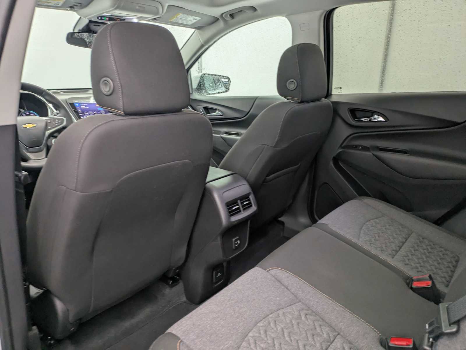 Used 2024 Chevrolet Equinox LT AWD/4WD image 19
