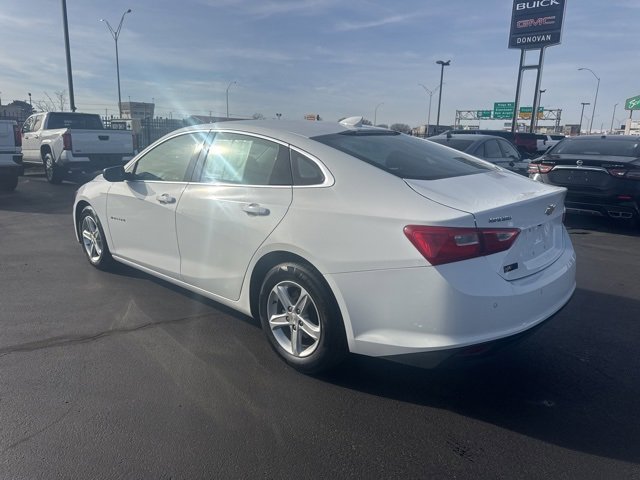 Used 2023 Chevrolet Malibu LT w/ Driver Confidence Package image 5