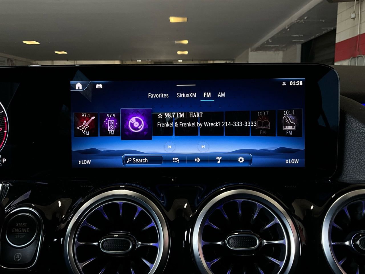 Used 2025 Mercedes-Benz GLA 250 image 33