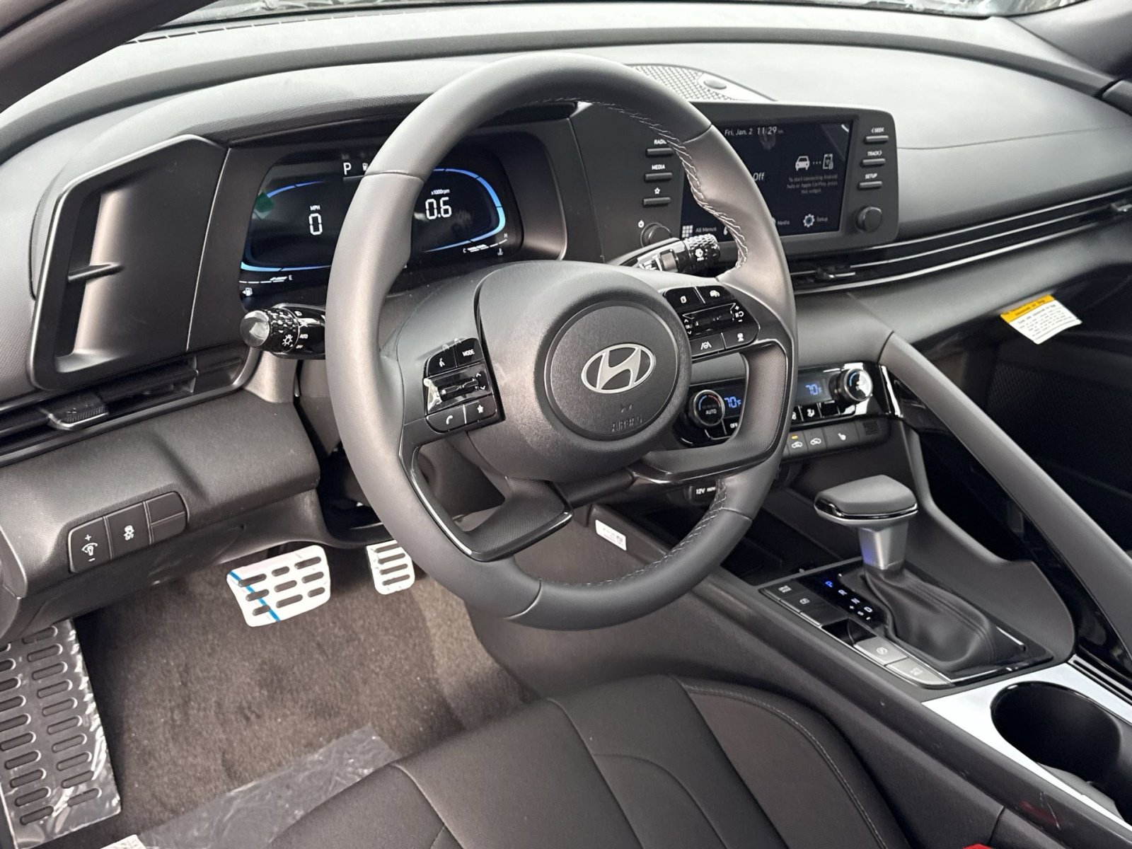 New 2026 Hyundai Elantra SEL Sport image 16