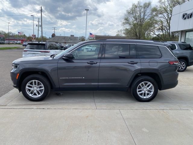 Used 2023 Jeep Grand Cherokee L Laredo w/ Luxury Tech Group I AWD/4WD image 11