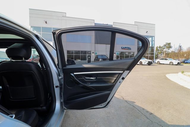 Used 2018 BMW 330i xDrive Sedan w/ Convenience Package image 43