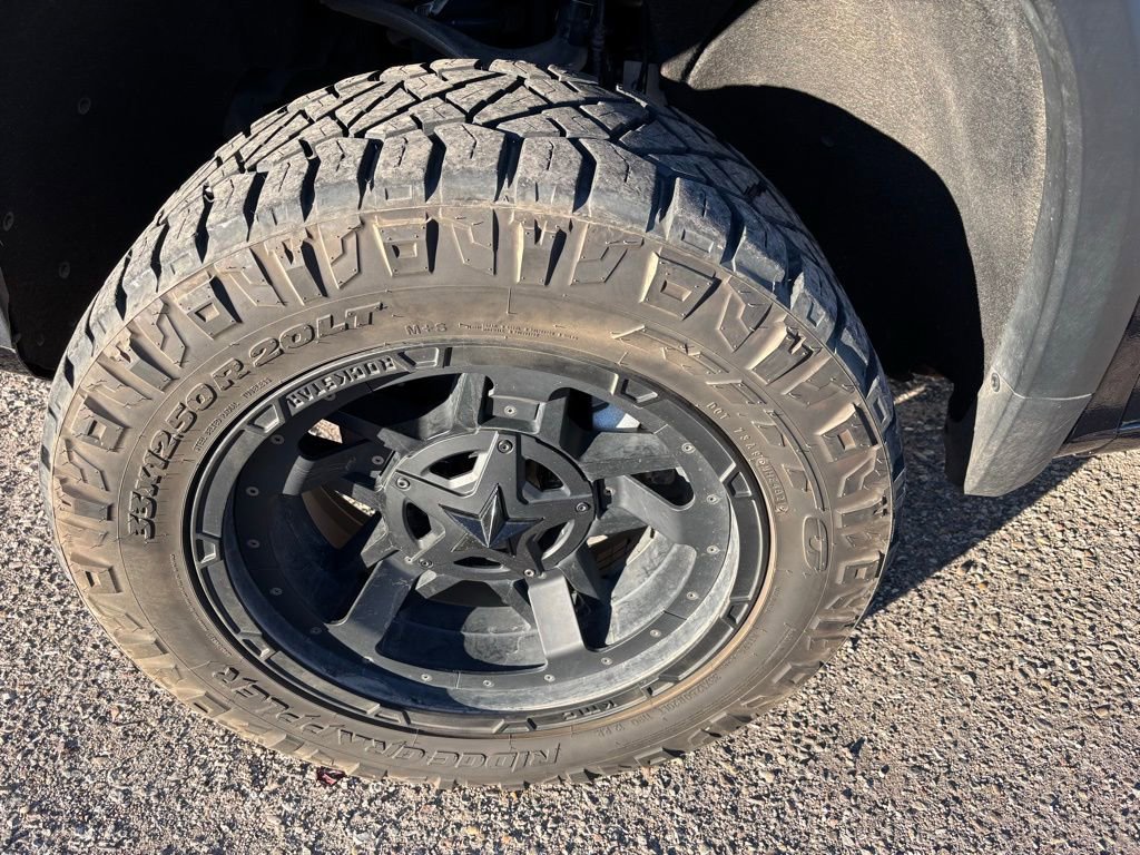 Used 2022 Chevrolet Silverado 1500 ZR2 w/ Technology Package image 12