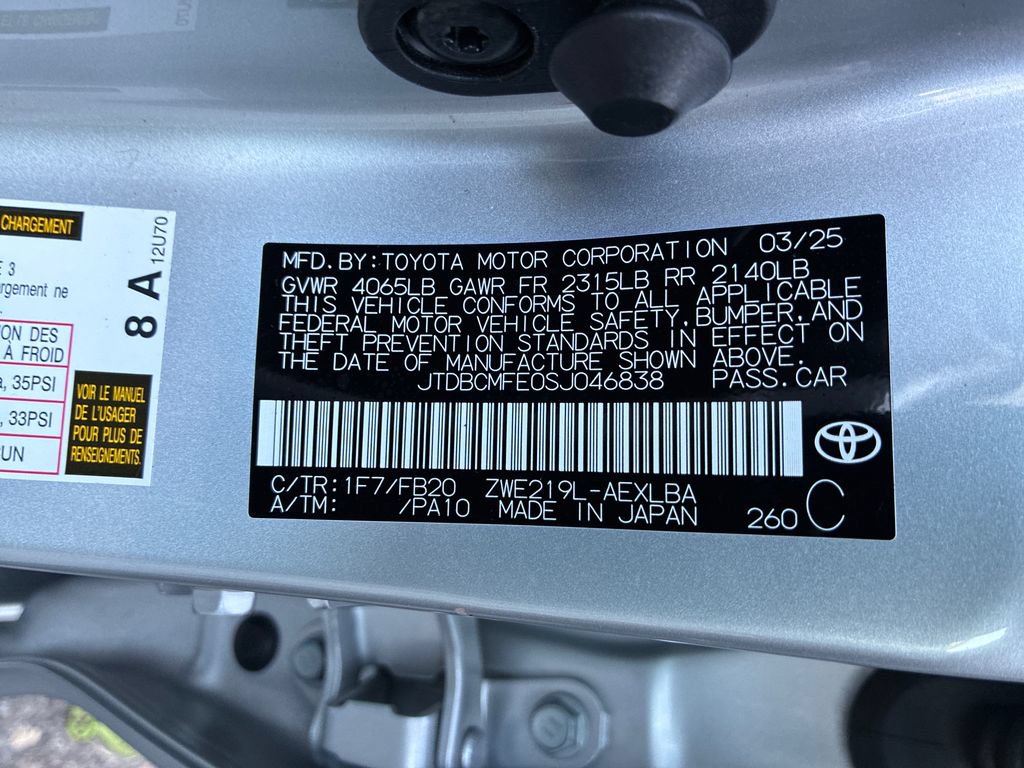 Used 2025 Toyota Corolla LE FWD image 12