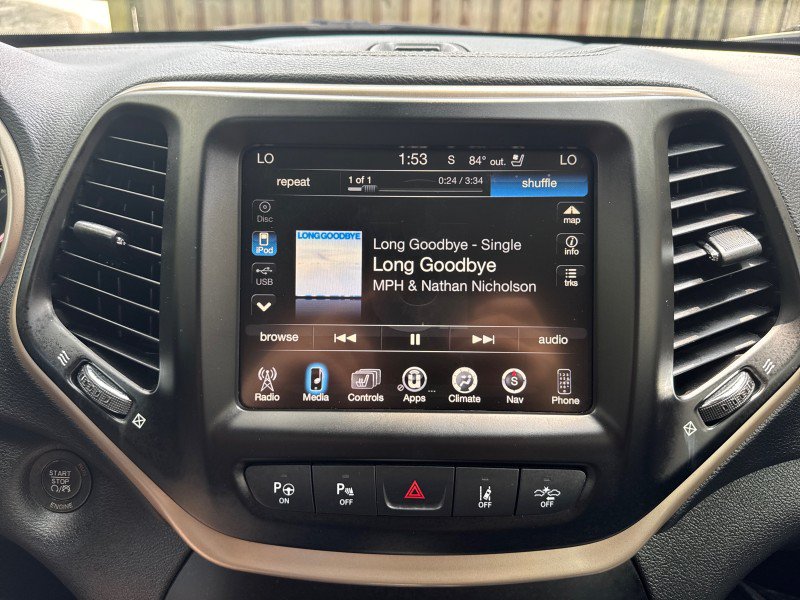 Used 2014 Jeep Cherokee Limited w/ Technology Group AWD/4WD image 20