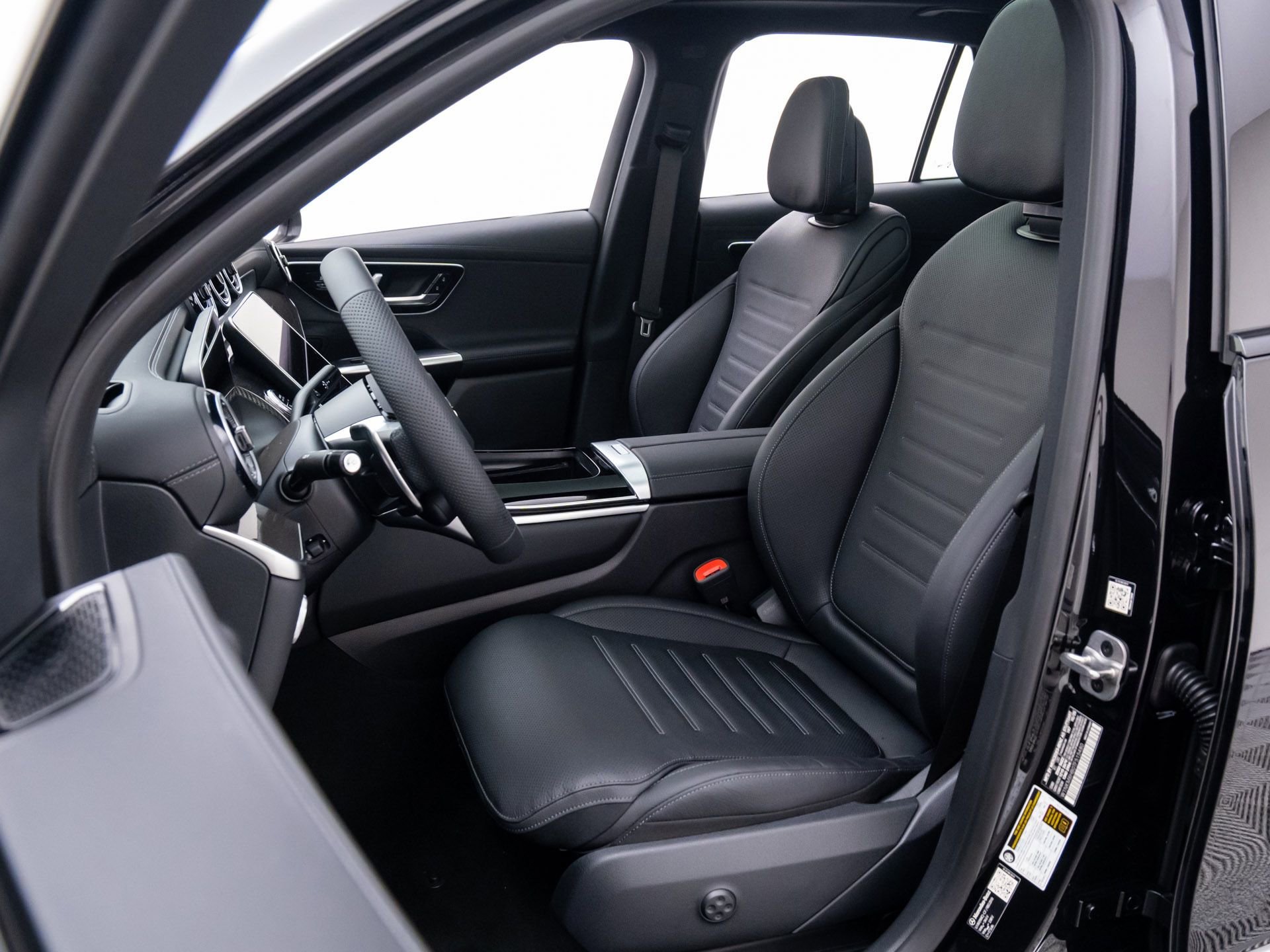 New 2026 Mercedes-Benz GLC 43 AMG 4MATIC image 18