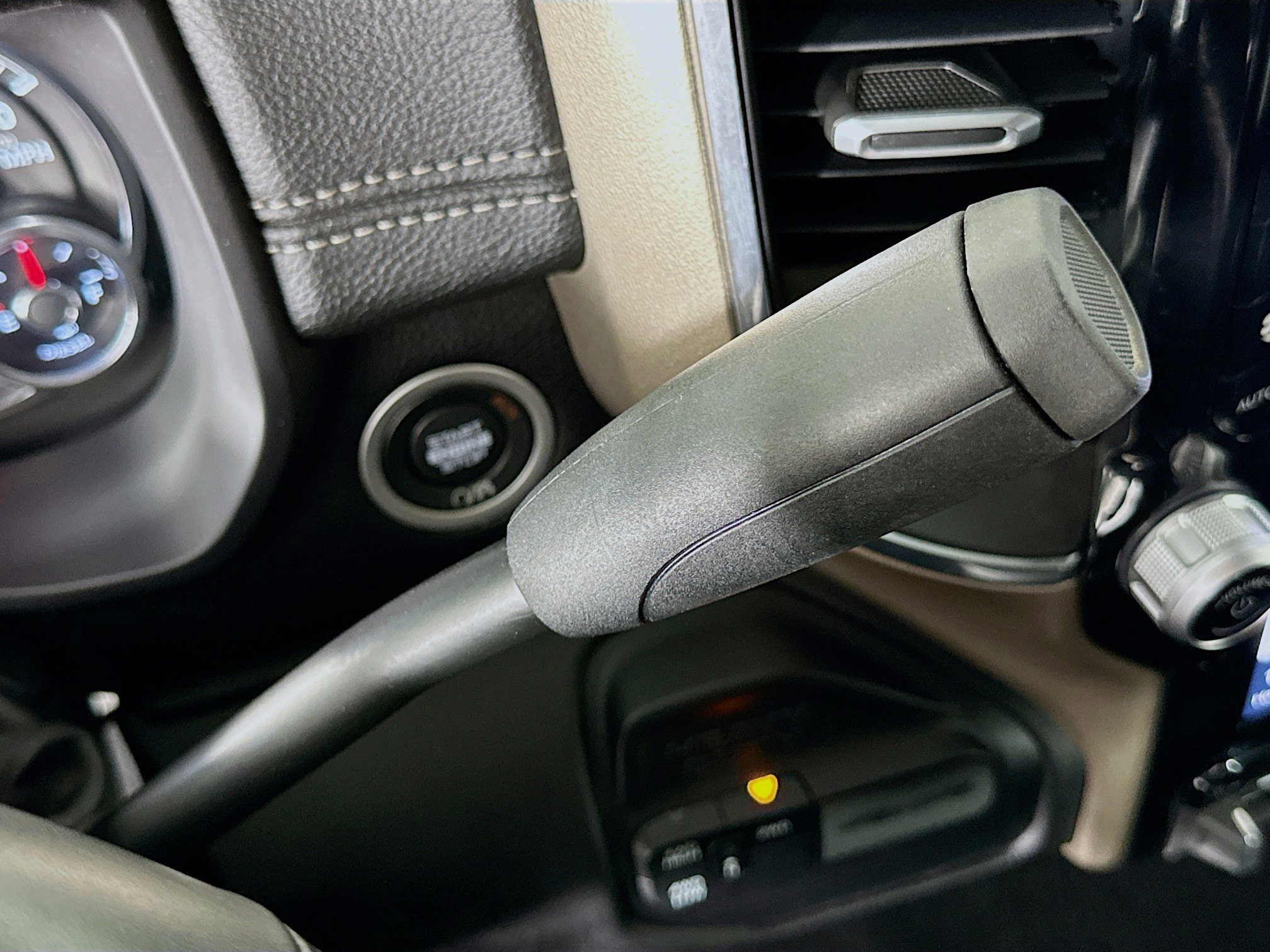 Used 2024 RAM 2500 Laramie w/ Safety Group image 25