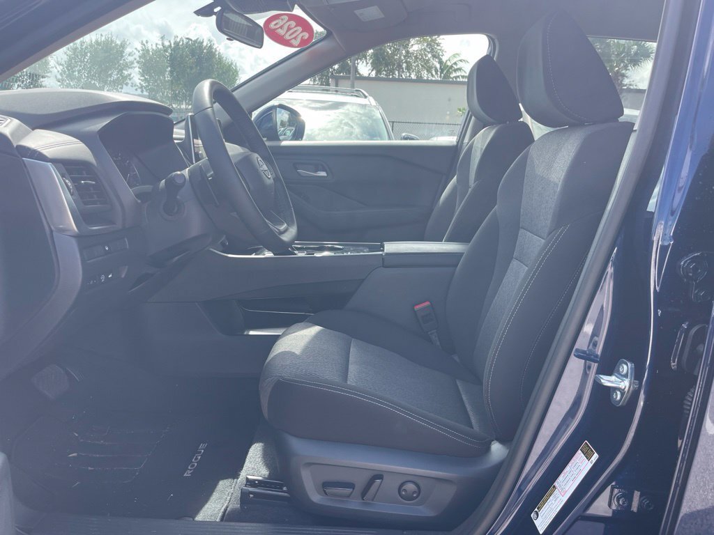 Certified 2026 Nissan Rogue SV w/ Cold Weather Package FWD image 5