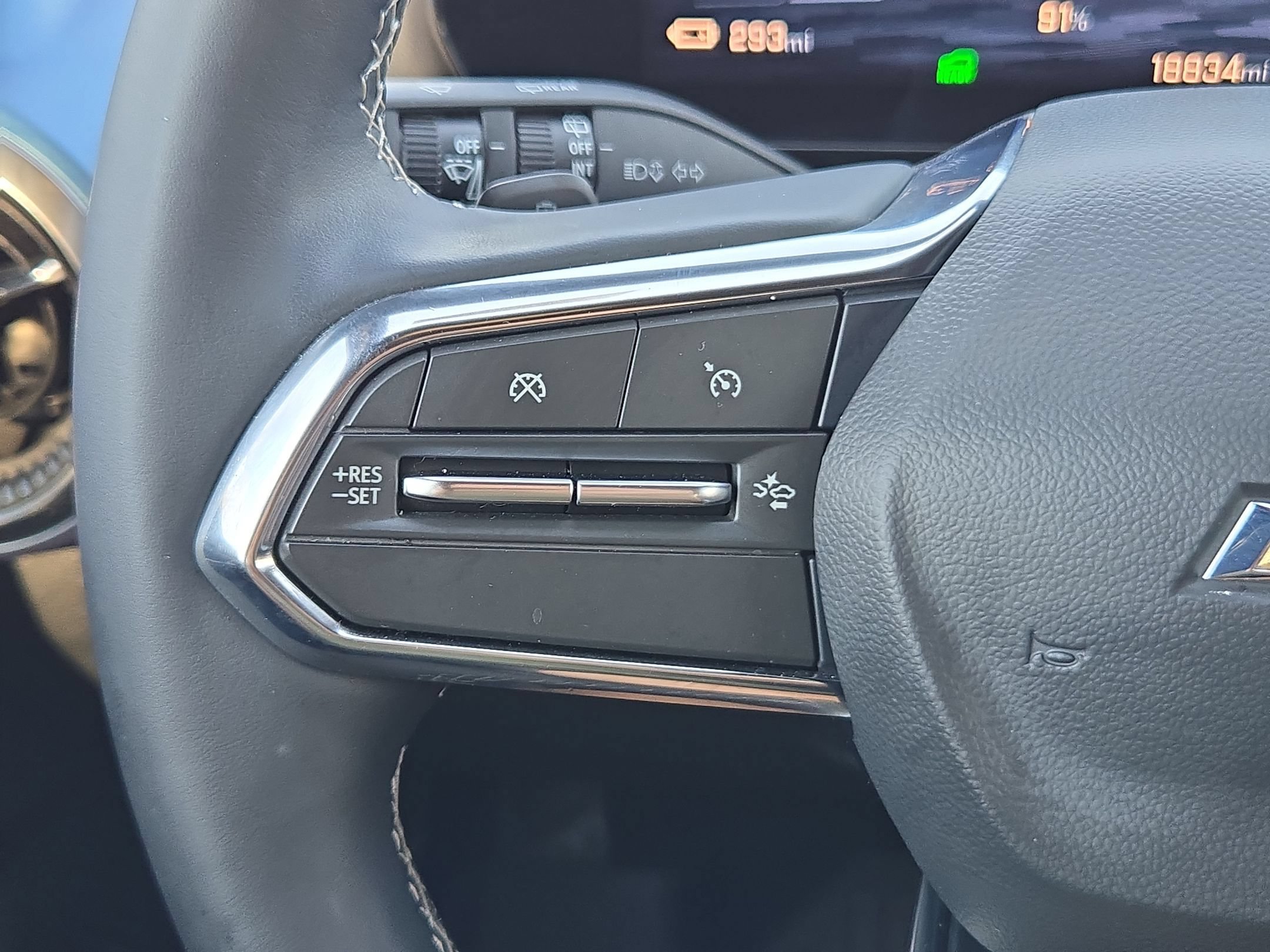 Certified 2024 Chevrolet Equinox EV LT FWD image 19
