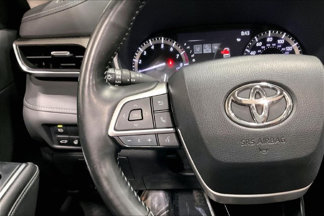 Used 2022 Toyota Highlander Limited AWD/4WD image 20