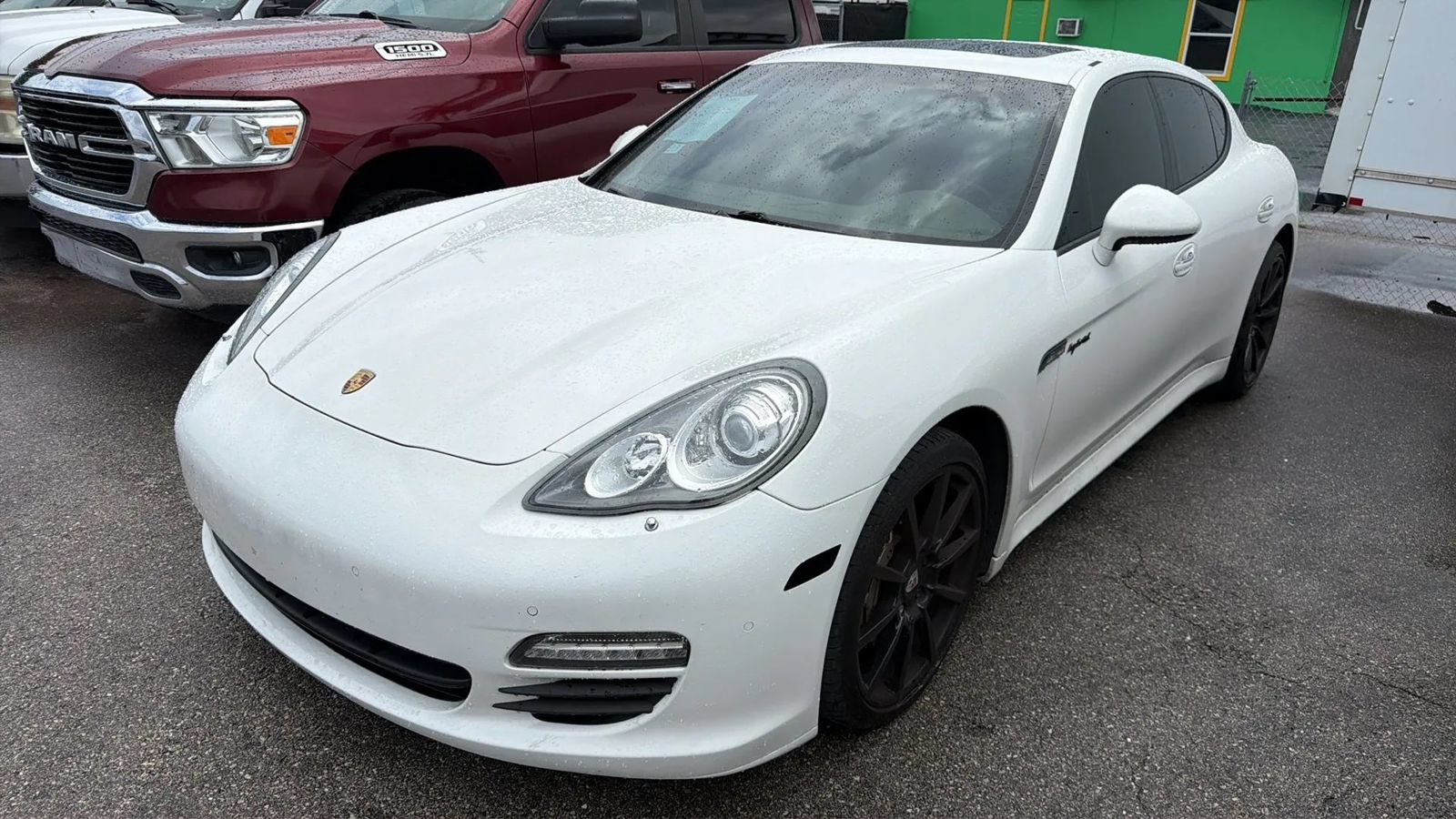 Used 2012 Porsche Panamera S RWD image 3