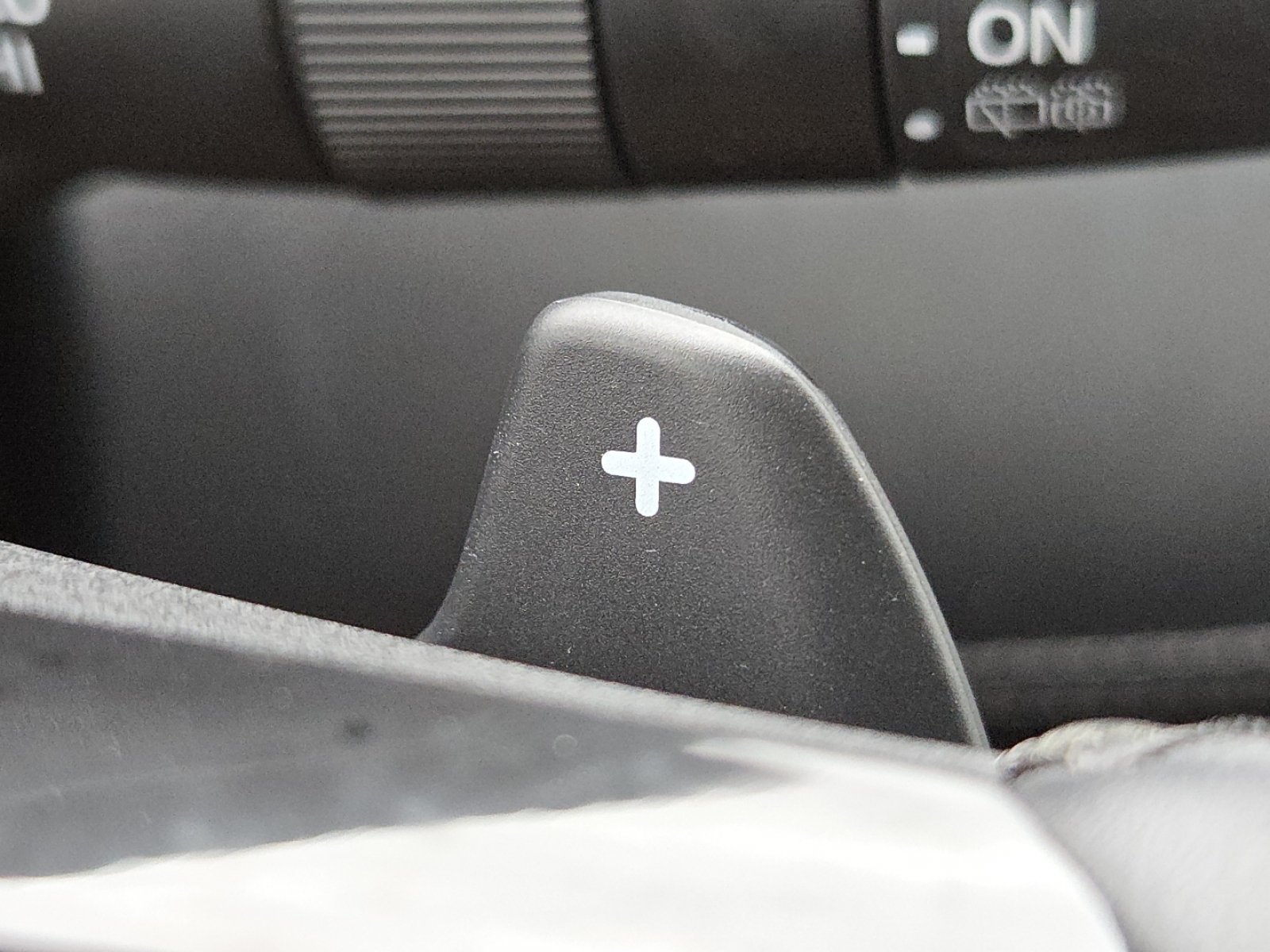 Used 2024 Honda Pilot Elite image 15