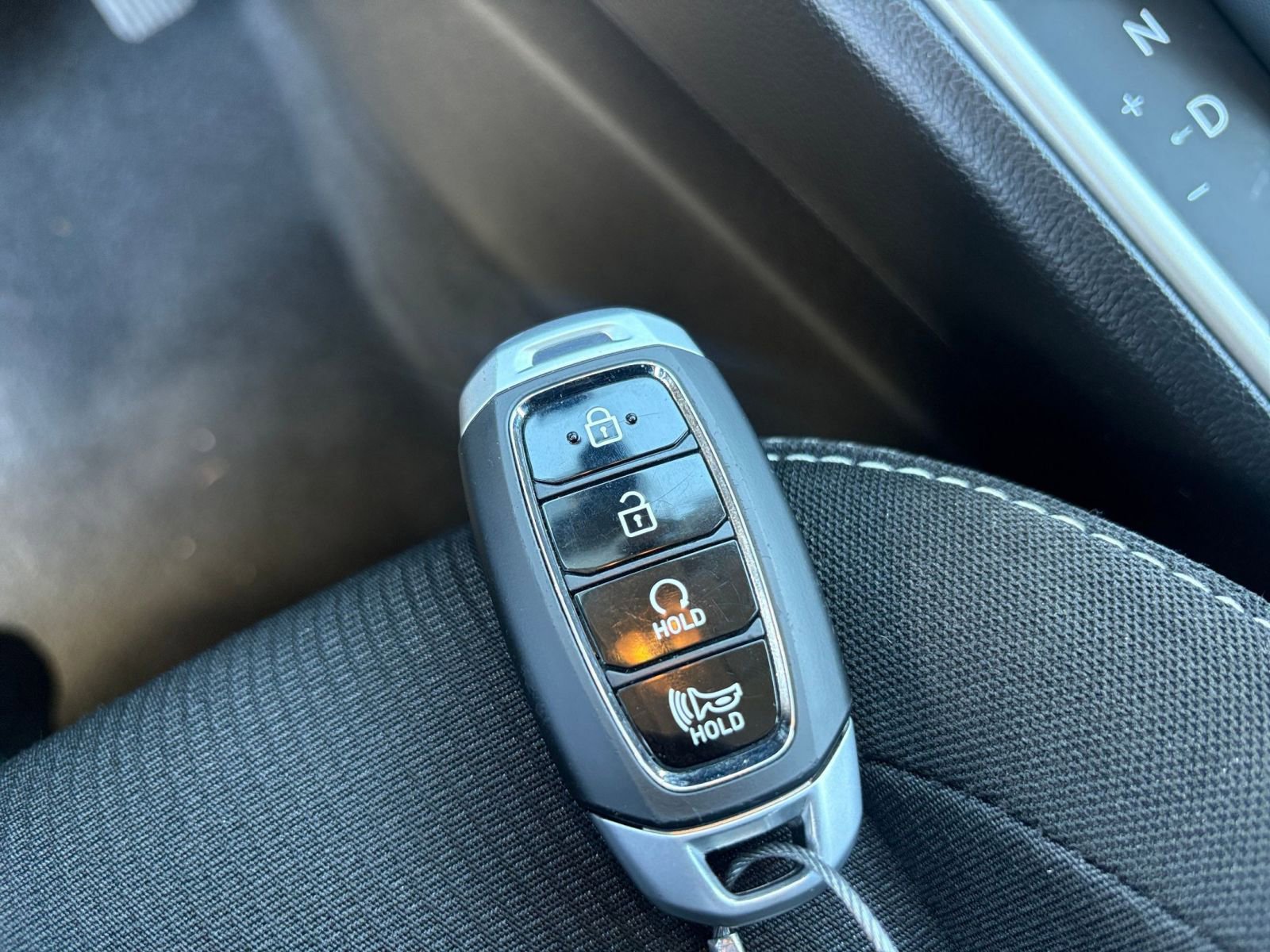 Used 2025 Hyundai Venue SEL image 21