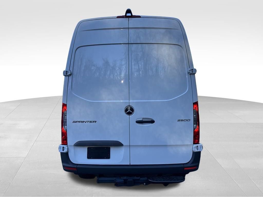 New 2025 Mercedes-Benz Sprinter 2500 image 4
