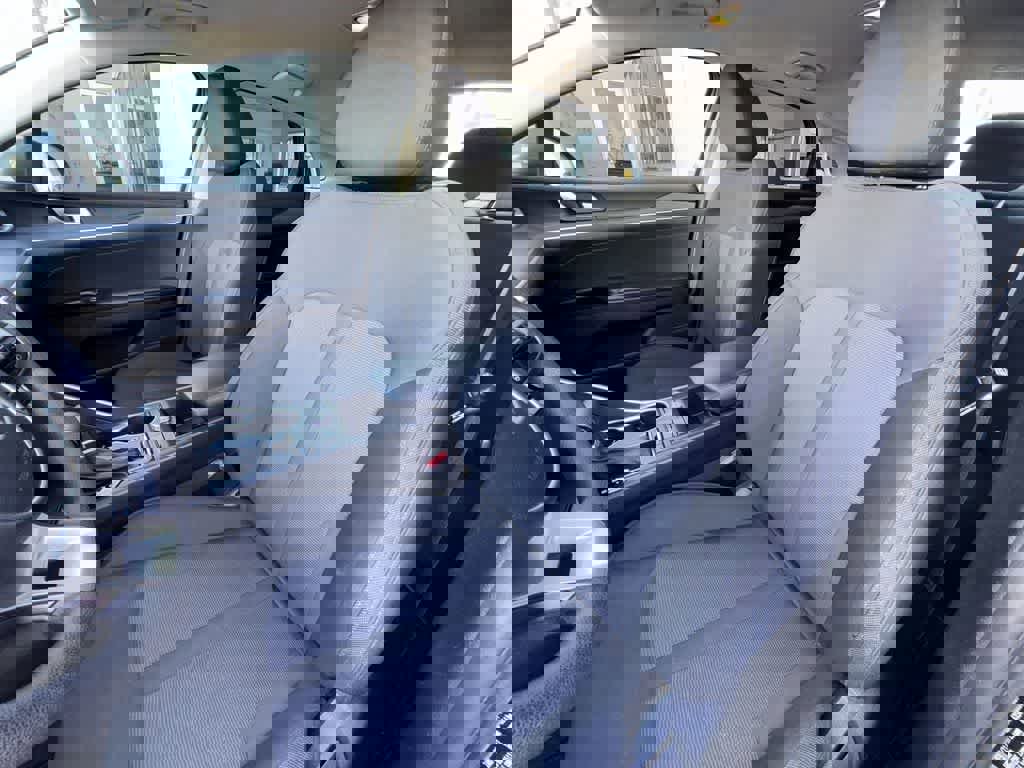 Used 2022 Kia K5 LXS image 11