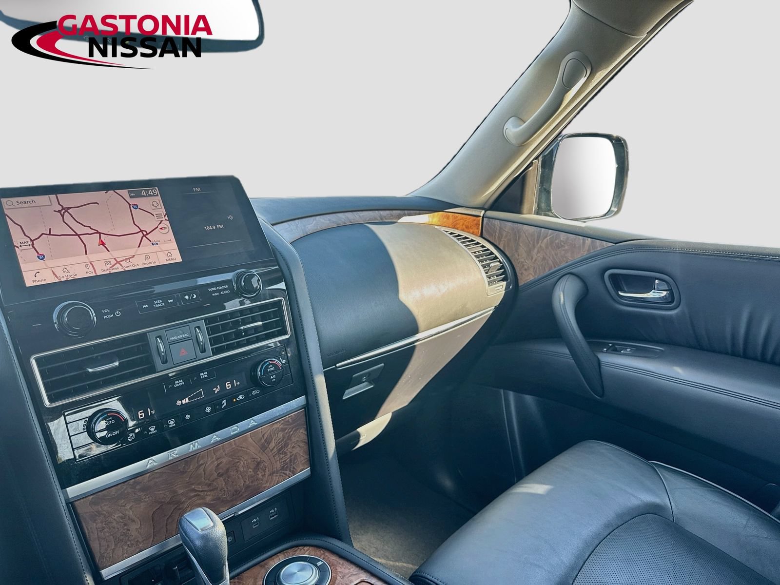 Used 2024 Nissan Armada SL w/ Captain's Chairs Package RWD image 32