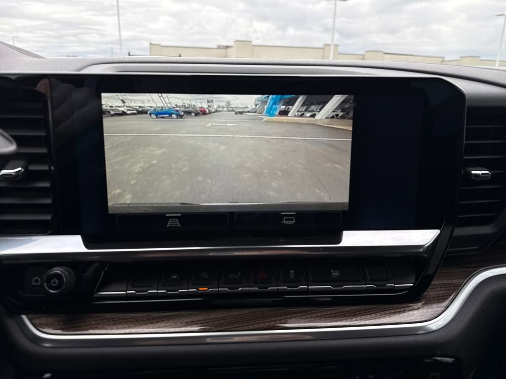 Used 2023 Chevrolet Silverado 1500 LT image 24