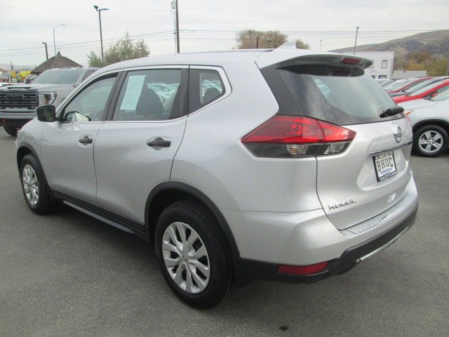 Used 2018 Nissan Rogue S AWD/4WD image 4