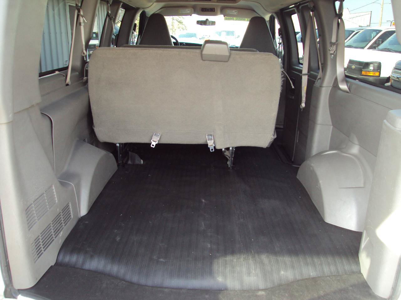 Used 2013 Chevrolet Express 1500 LS AWD/4WD image 8