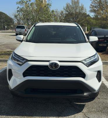 Used 2023 Toyota RAV4 XLE image 16