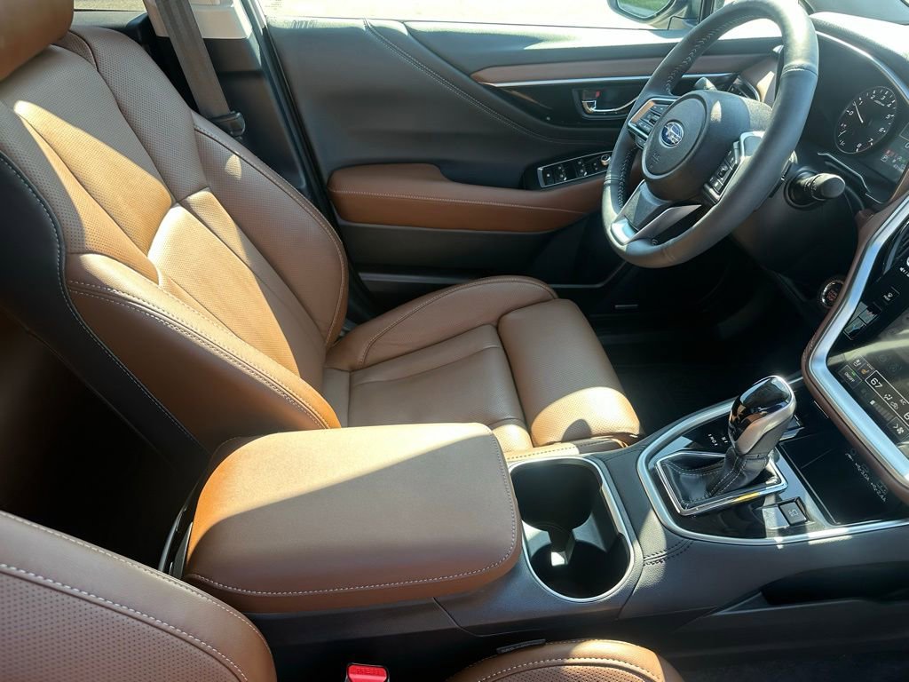 Used 2025 Subaru Outback Touring XT image 17