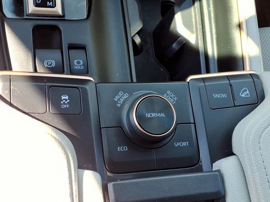 Certified 2025 Toyota Grand Highlander AWD Hybrid image 22