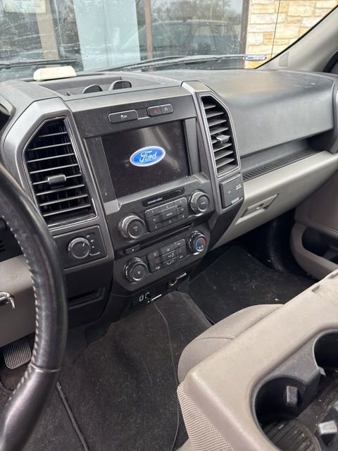 Used 2018 Ford F150 XLT w/ Equipment Group 302A Luxury image 10