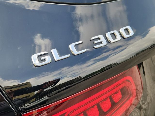 Used 2022 Mercedes-Benz GLC 300 image 30