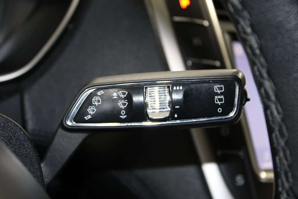 Used 2020 Lincoln Nautilus FWD image 41