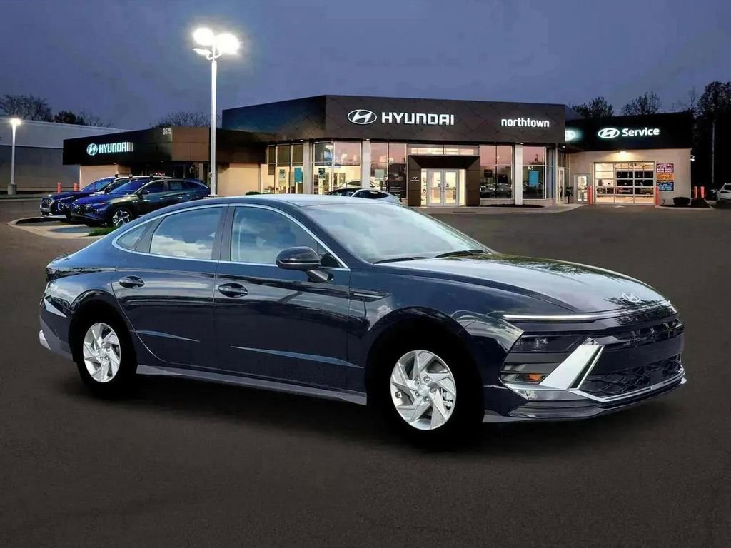 New 2026 Hyundai Sonata SE FWD image 10