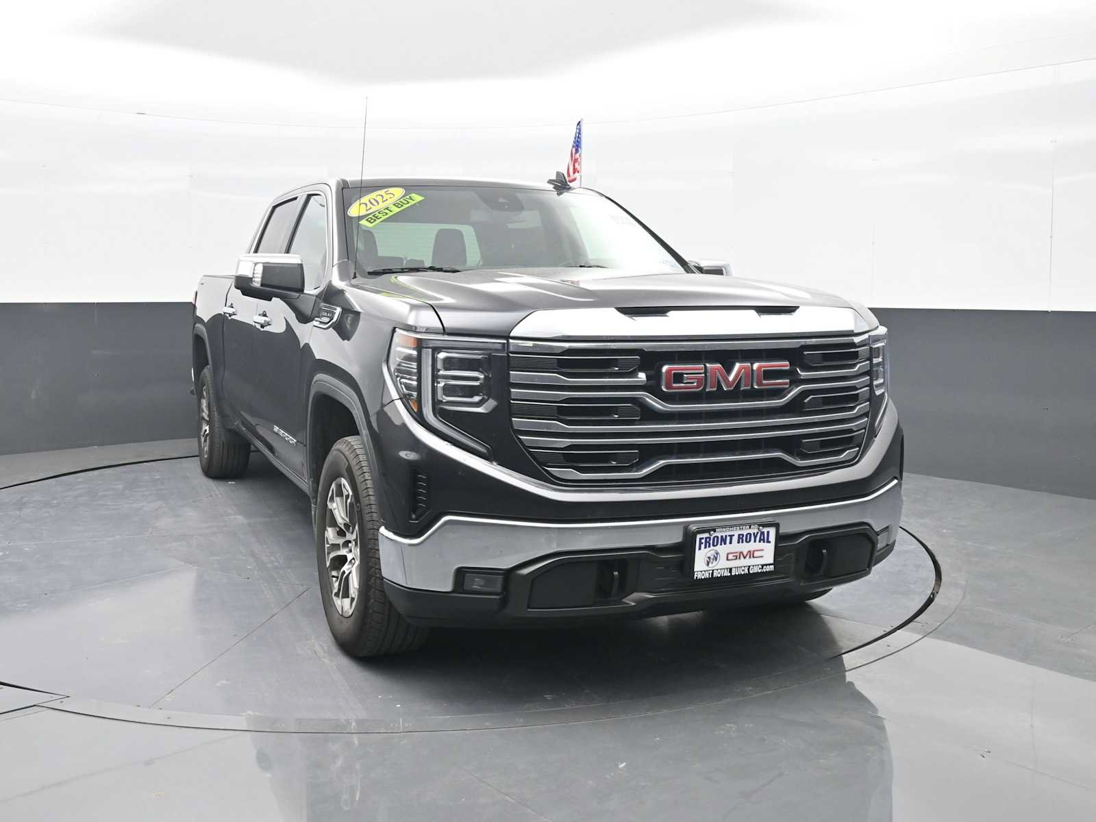 Used 2025 GMC Sierra 1500 SLT AWD/4WD image 2