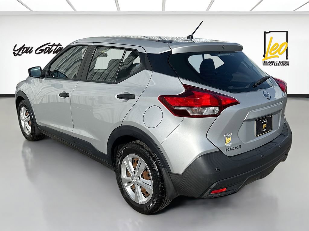 Used 2020 Nissan Kicks S image 6