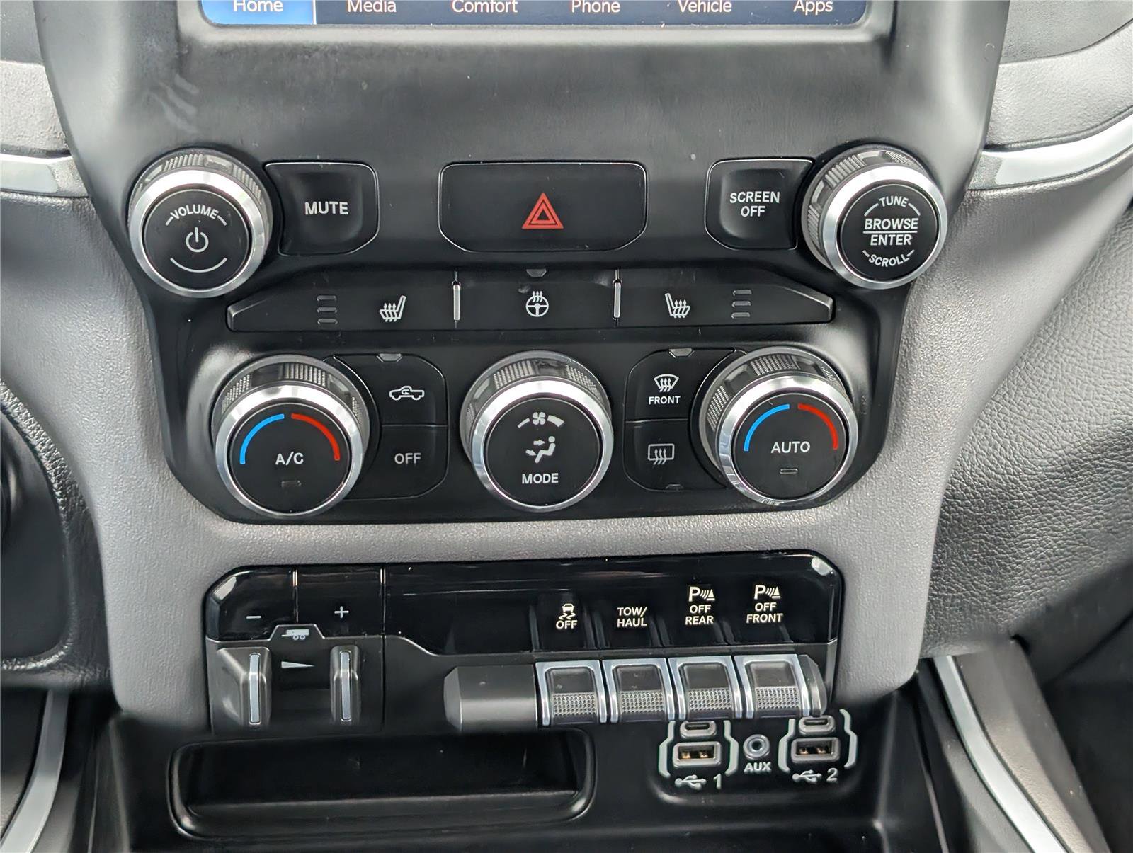 Used 2022 RAM 1500 Big Horn AWD/4WD image 26