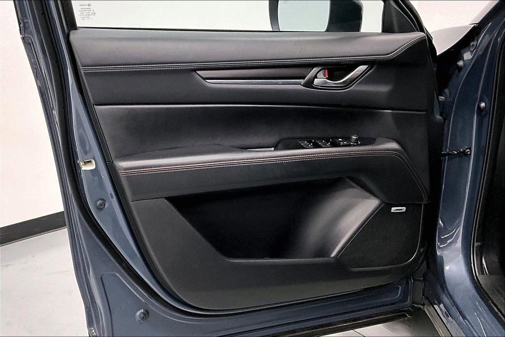 Used 2024 MAZDA CX-5 Carbon Edition image 21