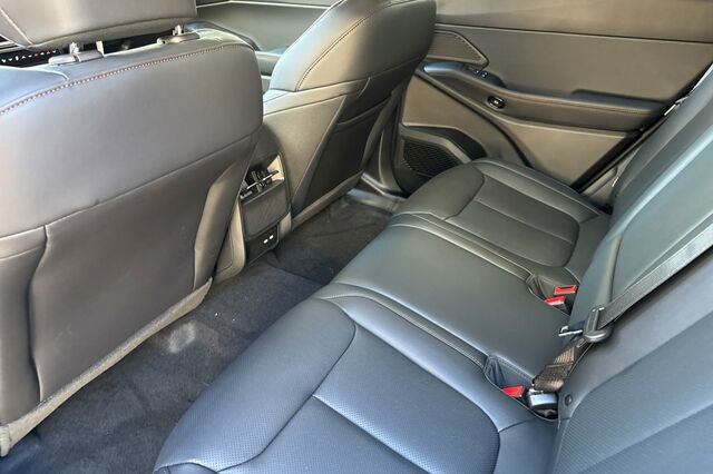New 2026 Jeep Cherokee Limited image 9
