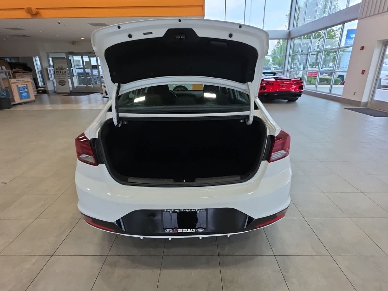 Used 2019 Hyundai Elantra SEL w/ Cargo Package FWD image 2