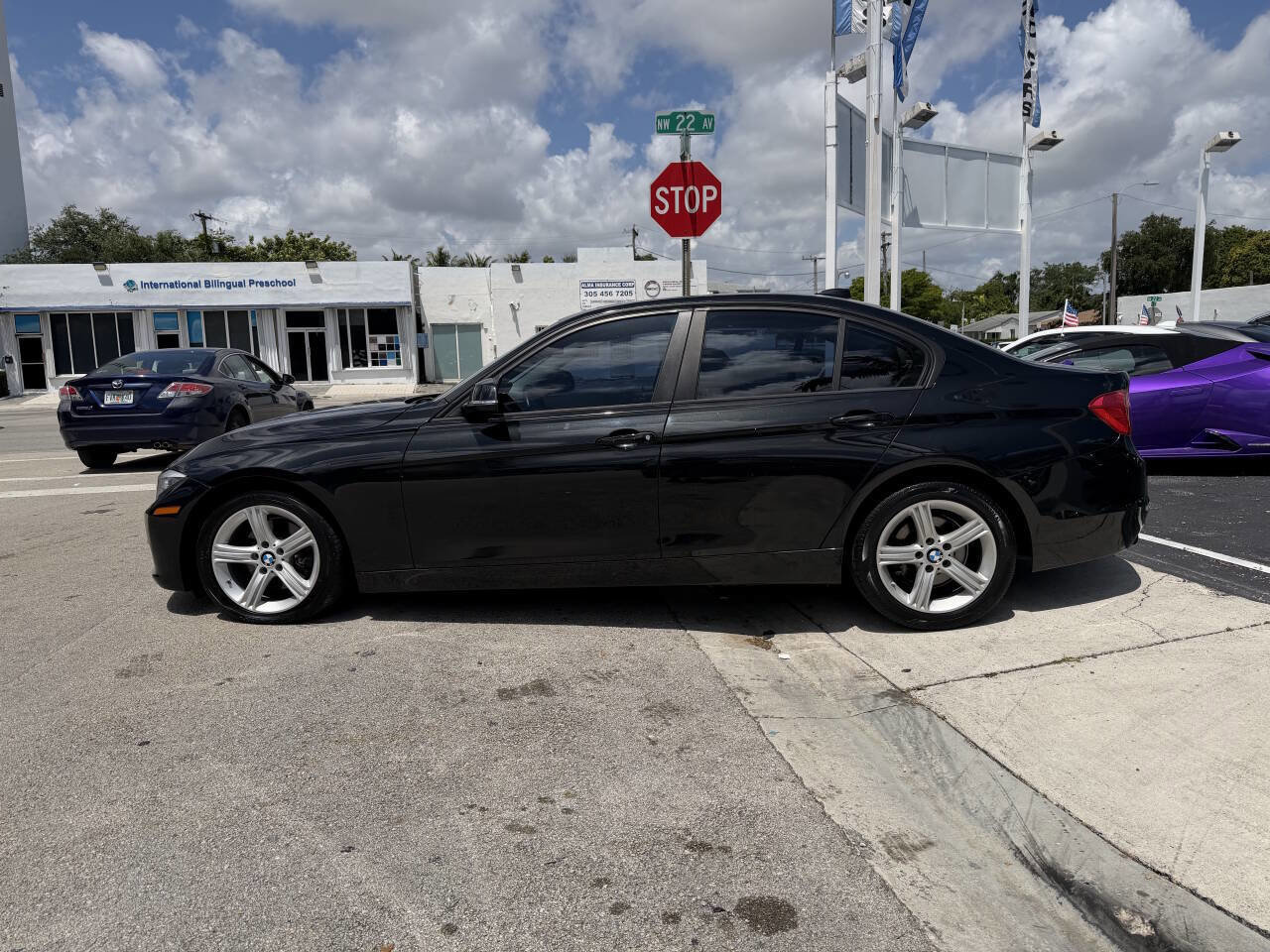 Used 2015 BMW 320i Sedan RWD image 8