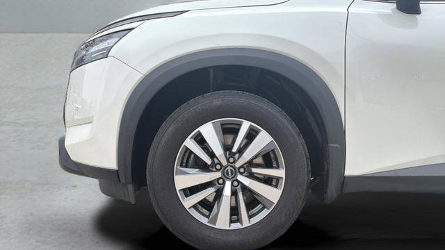 Used 2024 Nissan Pathfinder SL image 14