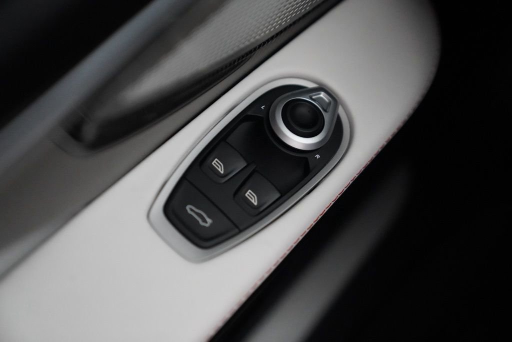 New 2026 Aston Martin Vanquish Convertible image 29