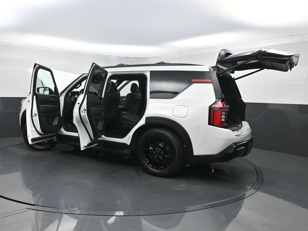 Used 2026 Nissan Armada PRO-4X AWD/4WD image 42