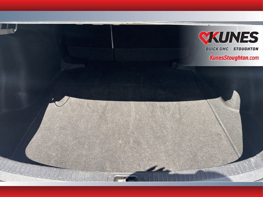 Used 2022 Toyota Corolla LE FWD image 40
