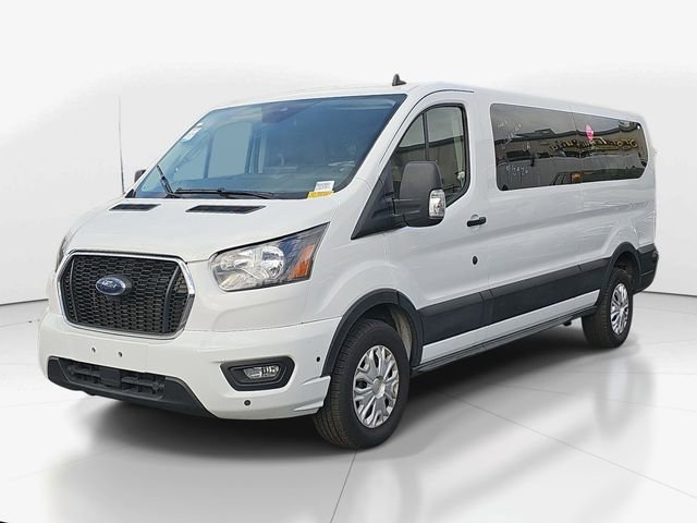 Used 2024 Ford Transit 350 XLT image 9