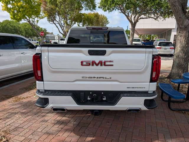 Used 2022 GMC Sierra 1500 Denali image 5
