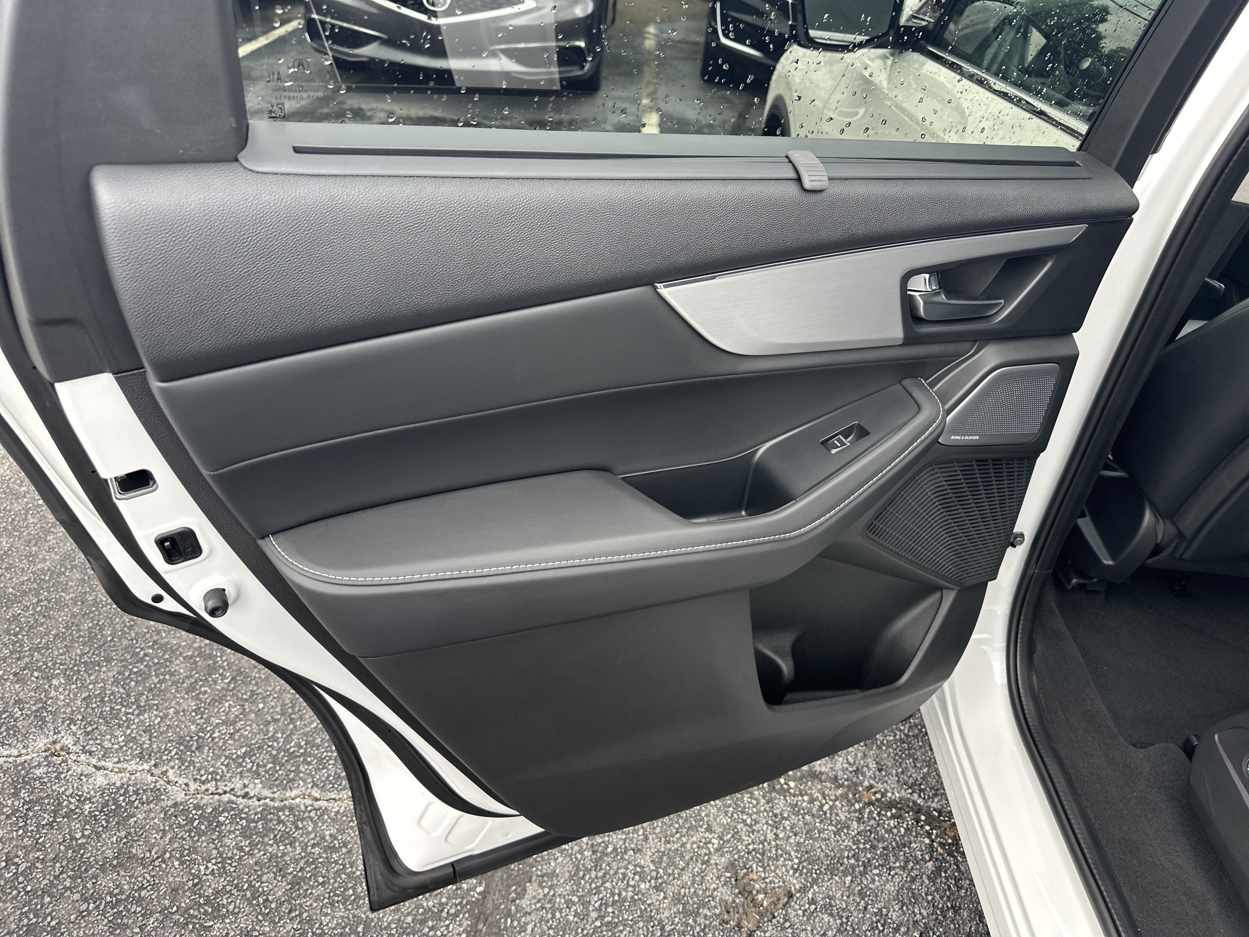 Certified 2026 Acura MDX w/ Technology Package FWD image 26