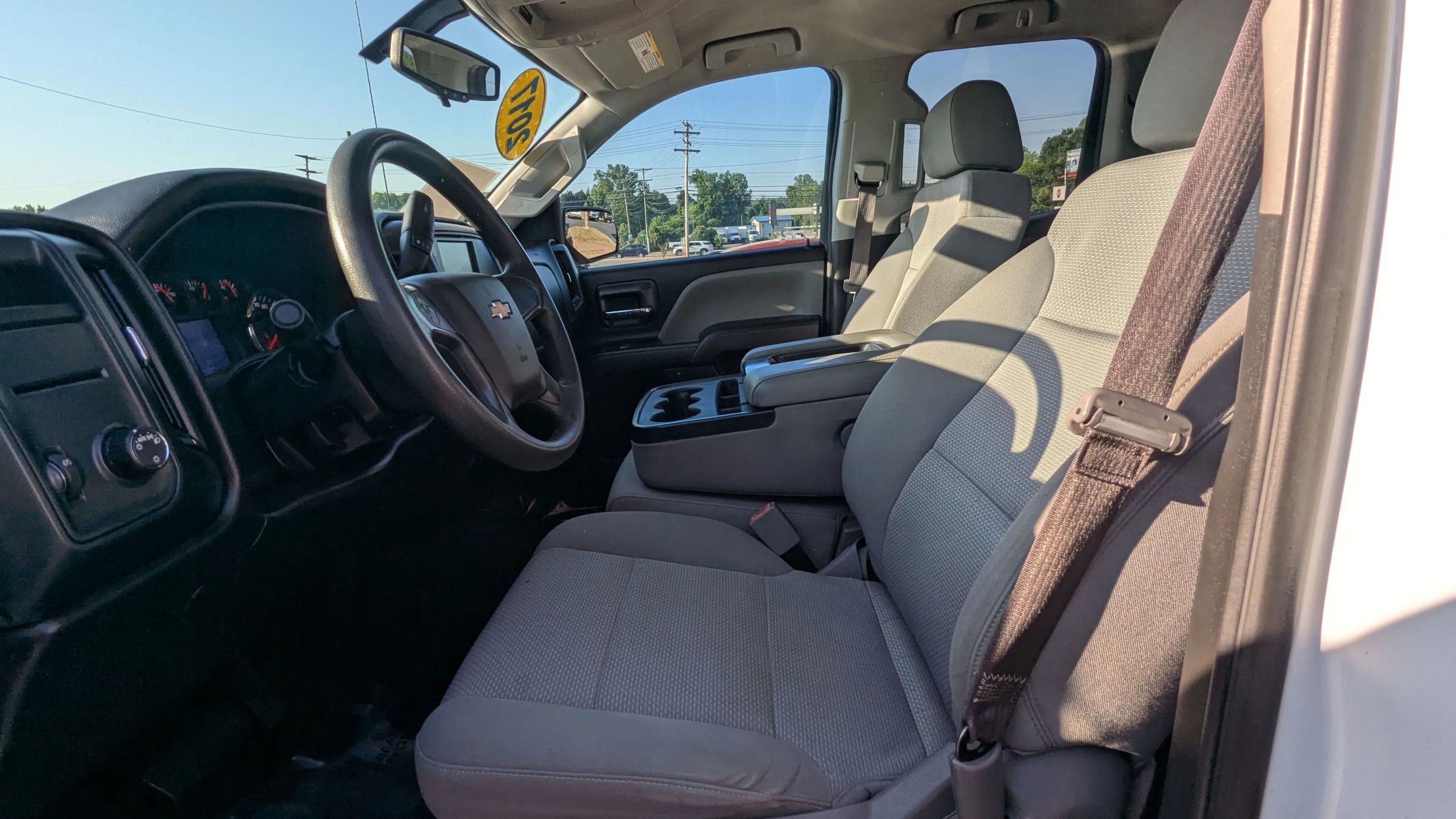 Used 2017 Chevrolet Silverado 1500 Custom w/ LPO, Street Package RWD image 10