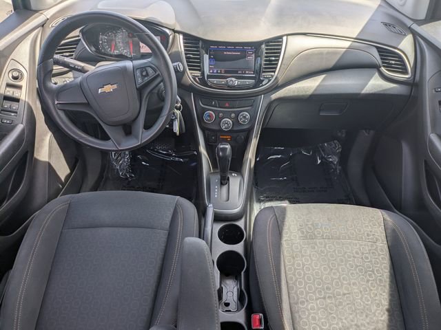 Used 2020 Chevrolet Trax LS FWD image 14