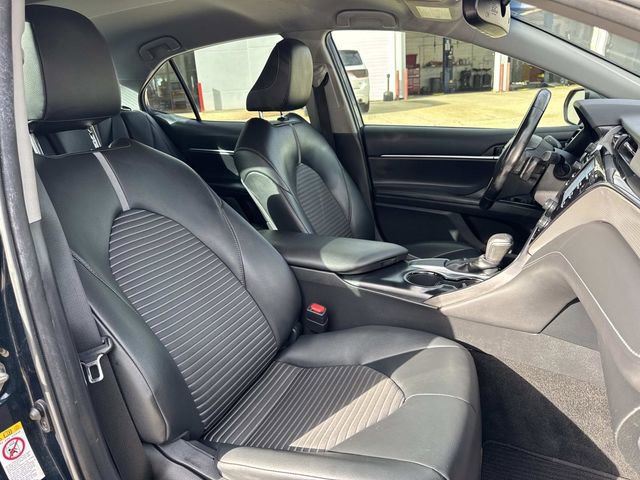 Used 2019 Toyota Camry SE image 10