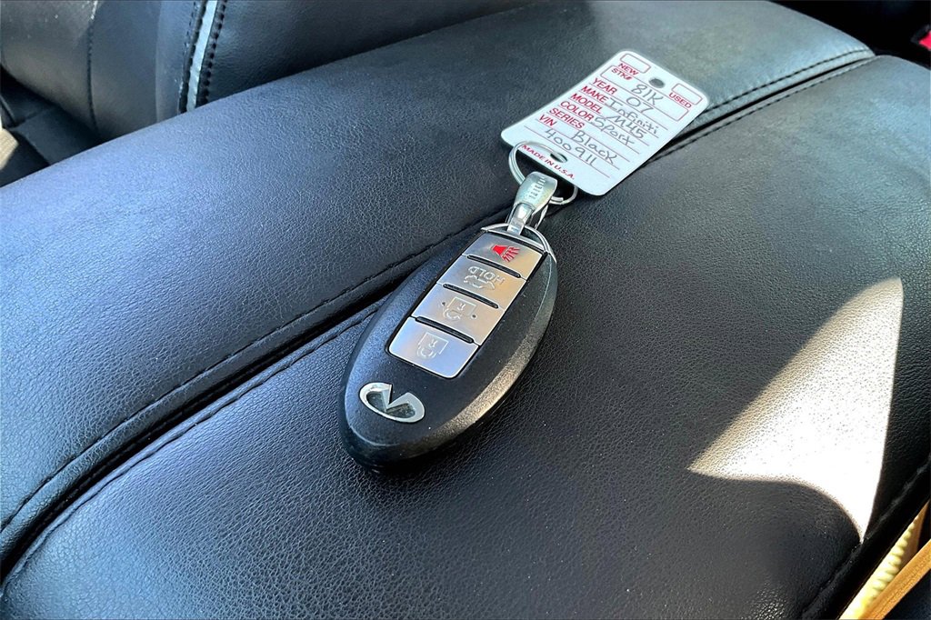 Used 2007 INFINITI M45 Sport w/ Technology Pkg image 9