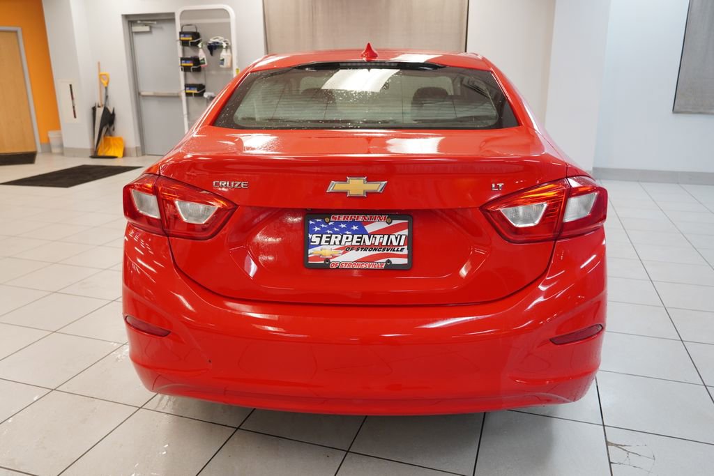 Used 2016 Chevrolet Cruze LT FWD image 8