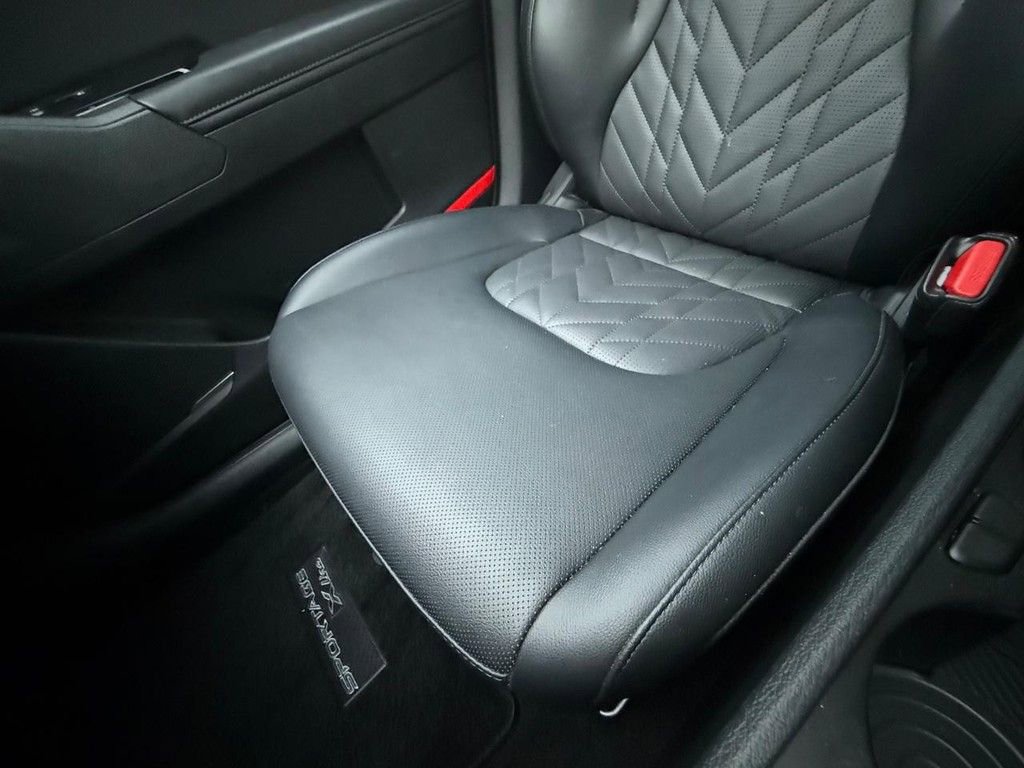 Used 2024 Kia Sportage X-Line w/ X-Line Premium Package image 23